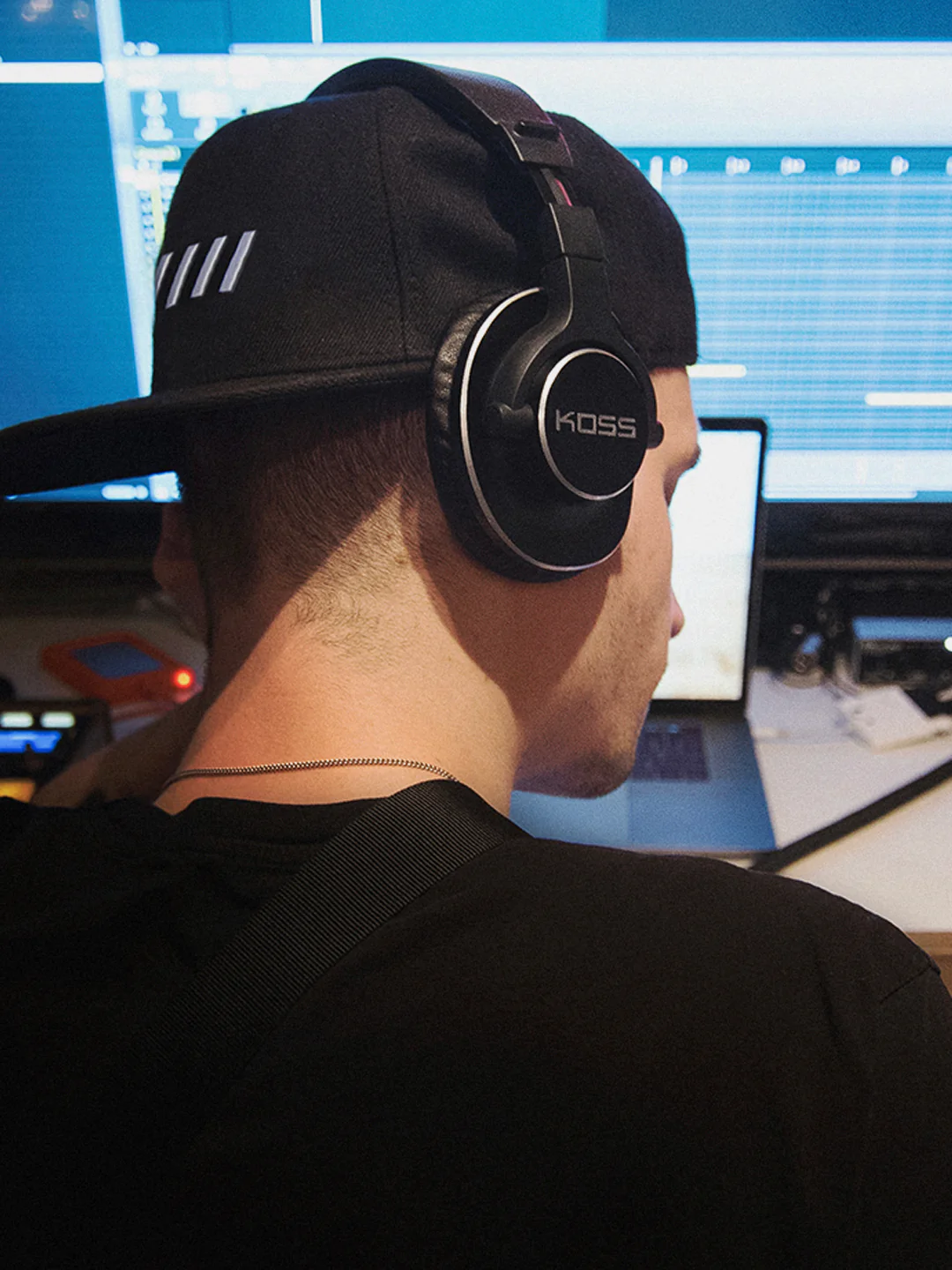 Pro4S Studio Headphones - Image 3